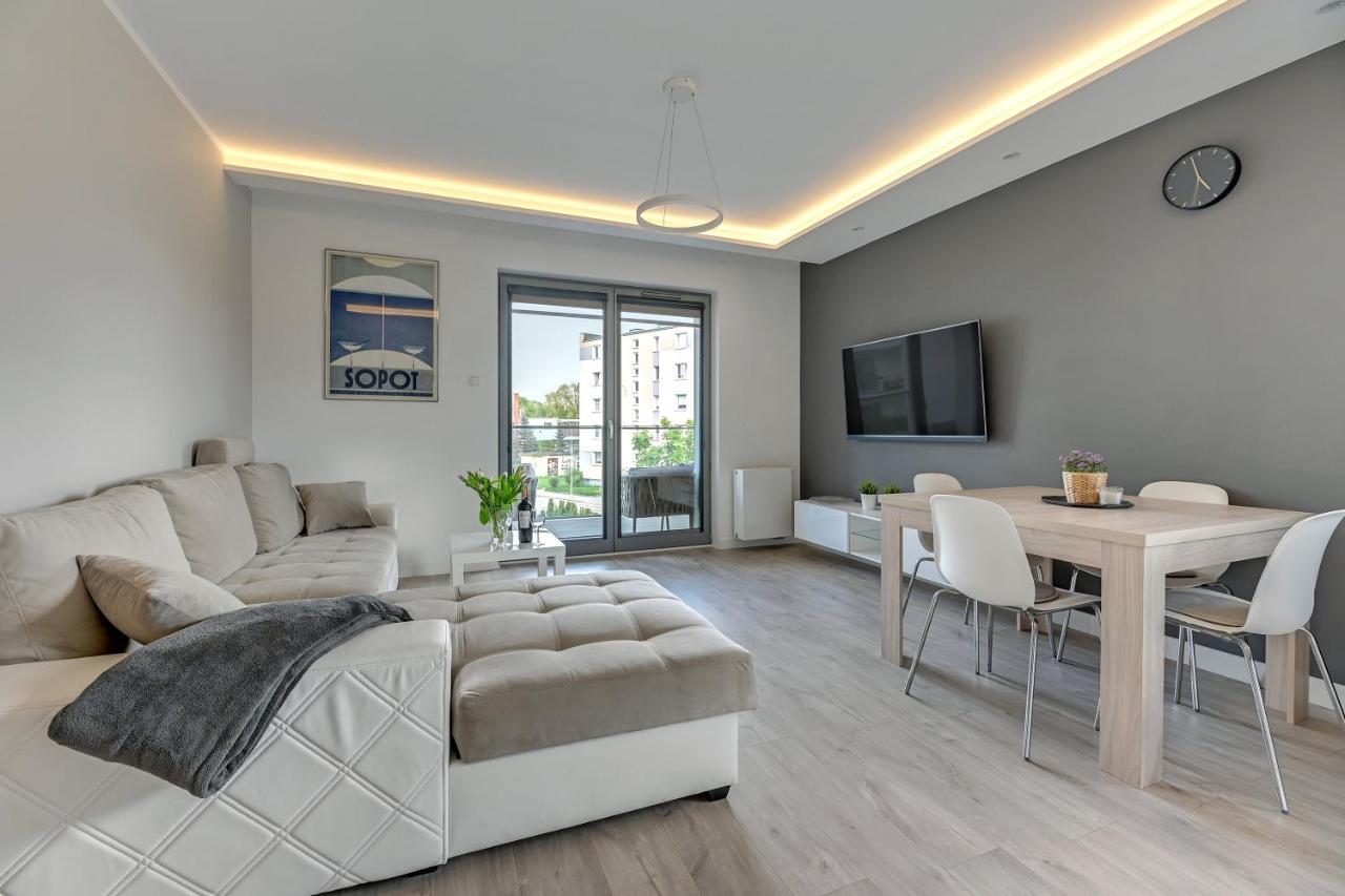 The Darling Nadmorze By Baltica Apartments Gdansk Bagian luar foto